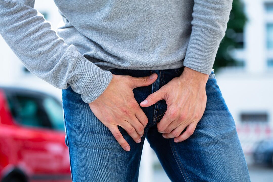 kasakit sa groin sa usa ka tawo nga adunay calculous prostatitis