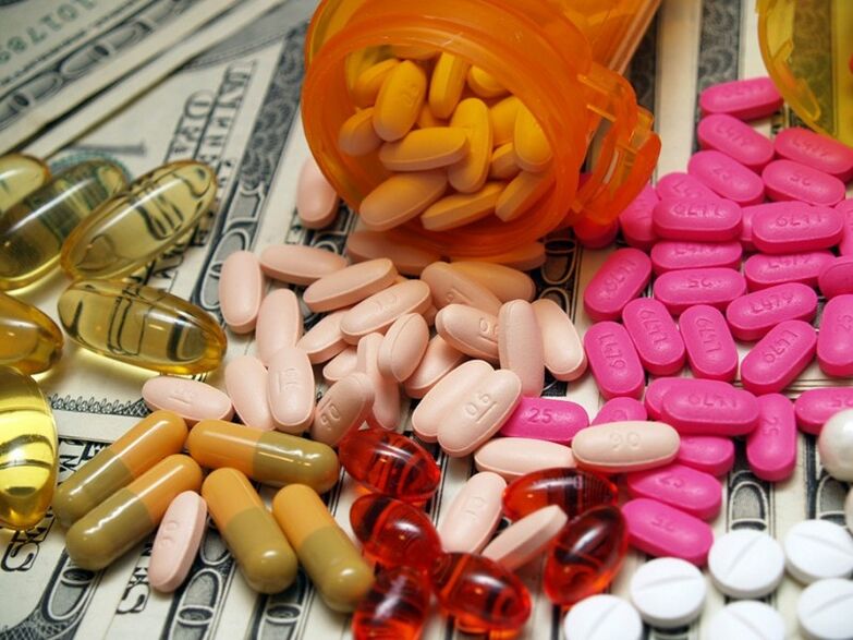Ang prostatitis kasagarang gitambalan sa mga tambal sa porma sa mga papan